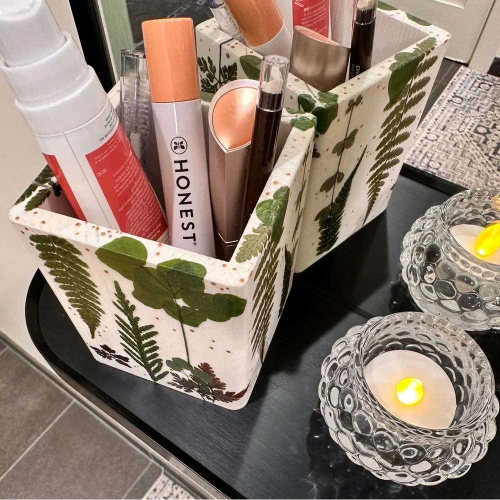 Makeup organizer - Pen Holder - real dried greenery
